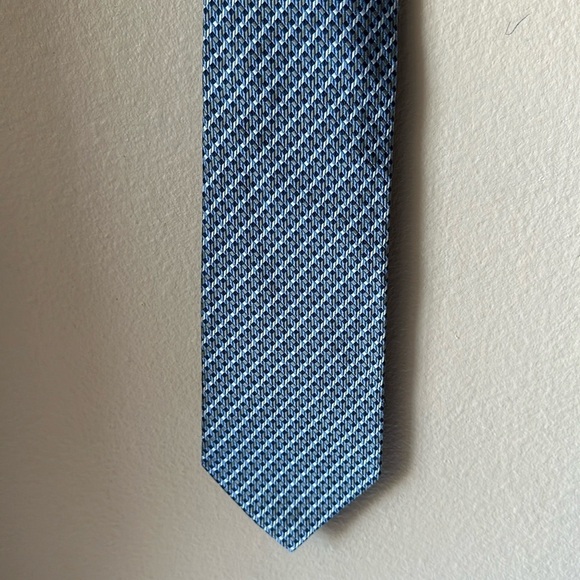 ROBERT VILLINI Collezione All Silk Italian Neck Tie - Picture 1 of 5